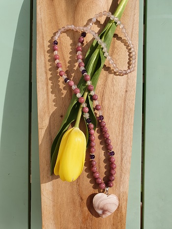 Chalcedon rosa Rhodonit 1