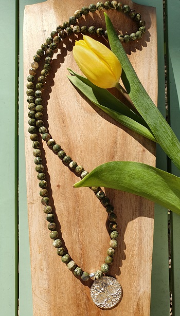 Regenwald Rhyolith 4